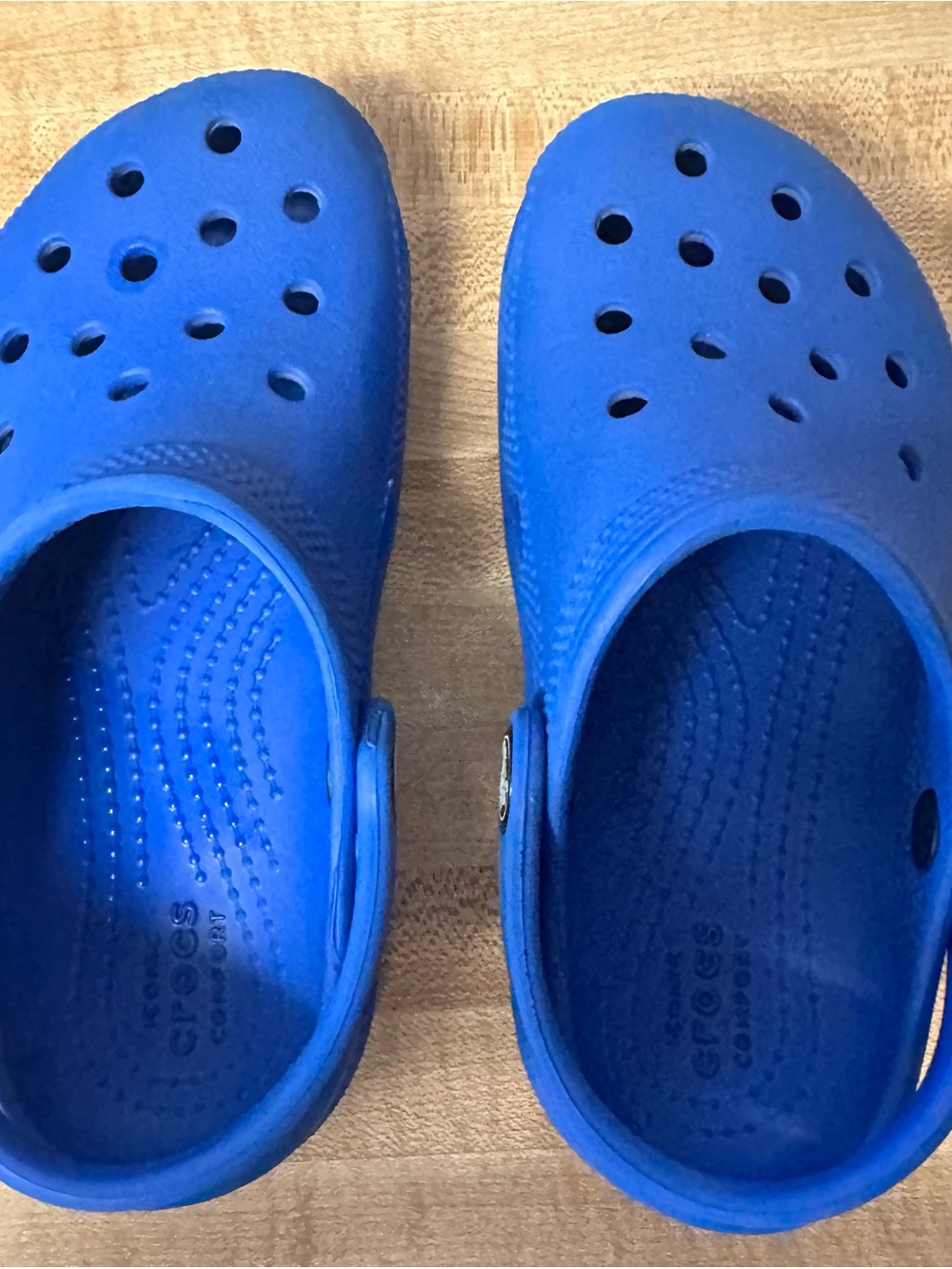 CROCS Kids Classic Clog in Bright Blue